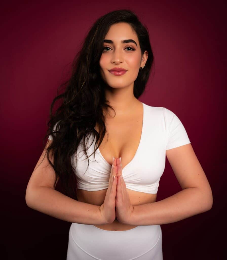 Leah rose